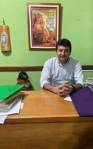 “Ser párroco es compartir y acompañar a los fieles”, afirma cura de Piribebuy - Nacionales - ABC Color