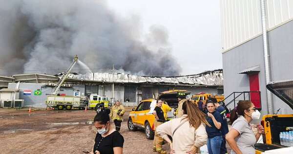 Diario HOY | Dos hospitalizados tras el incendio en Luque