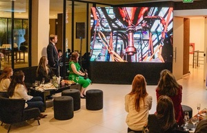 Buscan darle al plástico plusvalor económico y social con trabajo digno, inclusión de recicladores e impulso a la creatividad – La Mira Digital