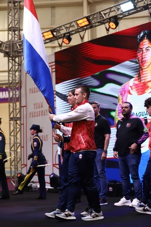 Atletas y abanderados de Asu 2025 fueron presentados por el COP - La Tribuna