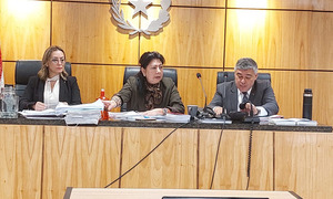 Juicio por ingreso de drogas en penal de CDE avanza con alegatos finales y examen forense admitido - OviedoPress