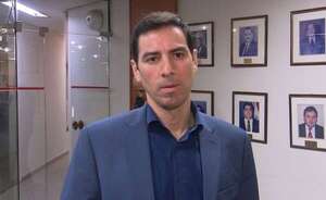 Alvaro Grau plantea echar funcionarios de la Municipalidad de Asunción para reducir gastos - Política - ABC Color