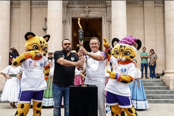 La antorcha de los Panamericanos Junior completa su histórica travesía por Paraguay y enciende el espíritu deportivo en Asunción - ADN Digital