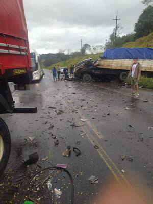 Choque entre camiones deja un fallecido y tres heridos en Santaní