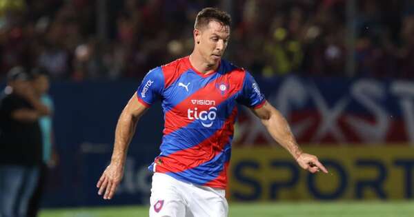 La Nación / Ratifican condena a excontadora de jugadores de Cerro