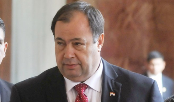 Senador Juan Afara es demandado por supuesto reconocimiento de filiación - Noticiero Paraguay
