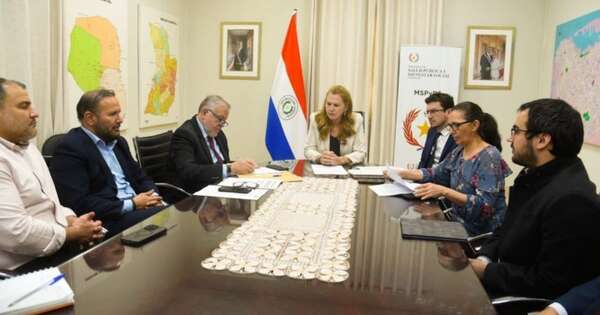 La Nación / Salud busca unificar el listado de medicamentos oncológicos con el IPS