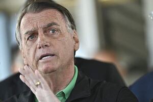 Corte Suprema ordena arresto domiciliario de Bolsonaro por incumplir restricciones - Mundo - ABC Color