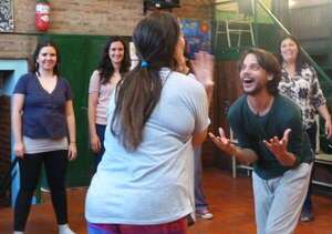 Capacitación en teatro comunitario llega a la Casa Edda de los Ríos - Cultura - ABC Color