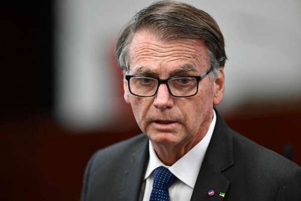El partido de Lula defiende la legalidad de la prisión domiciliaria contra Bolsonaro - Mundo - ABC Color