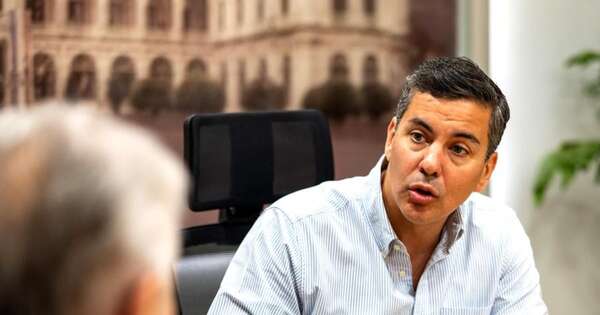 La Nación / Peña delinea estrategias para mejor servicio en IPS