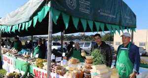 La Nación / Feria de productos frescos del campo