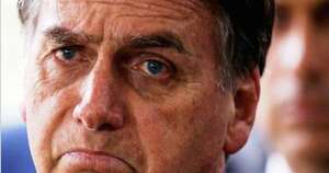 La Nación / Ordenan prisión domiciliaria de Bolsonaro por uso de redes