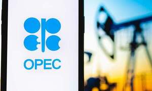 Opep+ acuerda un aumento de producci贸n para finalizar la ronda de recortes