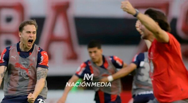 Versus / Al borde de la "locura": ¡Así vivió Diego Martínez el superclásico!