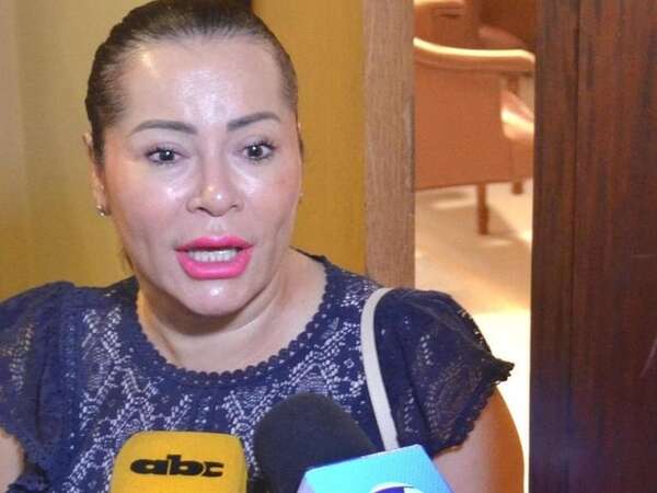 Caso “neposobrinos”: “cartismo ni siquiera analiza pérdida de investidura”, asegura Celeste Amarilla - Nacionales - ABC Color