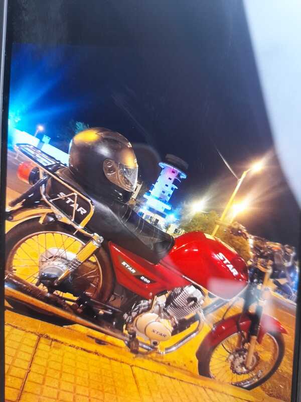 Roban motocicleta a plena luz del día en el centro de Encarnación