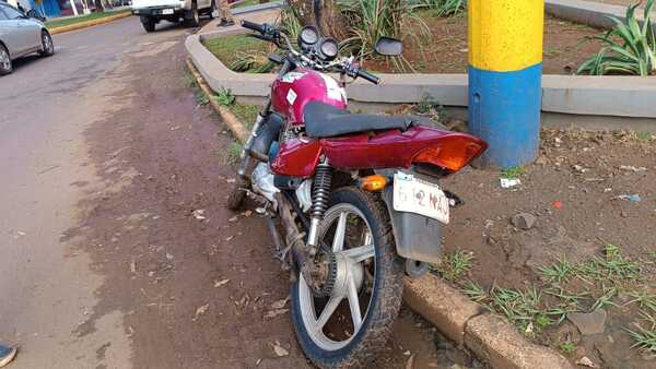 Choque entre motocicletas en la rotonda del circuito comercial deja un herido
