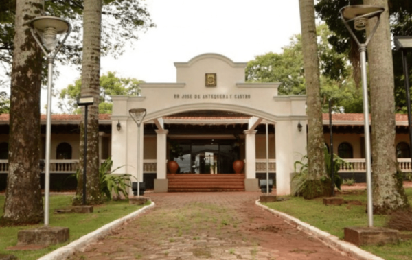 Interventor denuncia presunta malversación de fondos en CDE
