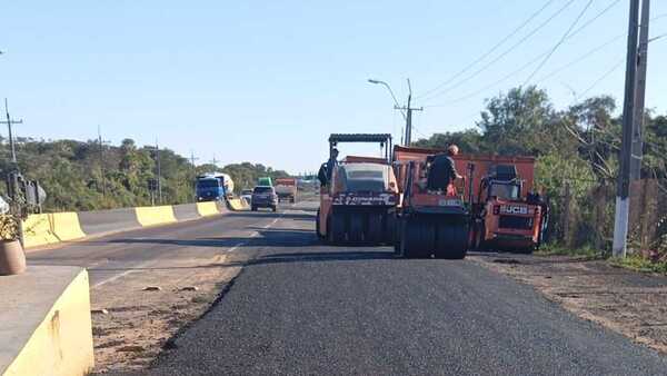 Pese a más deuda pública, MOPC avanza lento en ejecución de millonarios préstamos