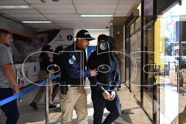 Operación Dead Shark: dos brasileños detenidos en Alto Paraná - ABC en el Este - ABC Color