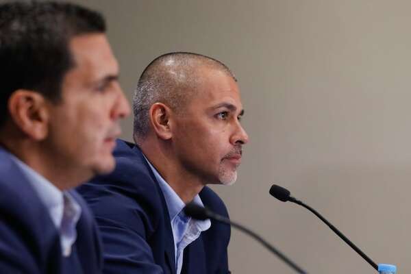Olimpia solicita la destitución de Éber Aquino por el arbitraje en la derrota frente a Cerro Porteño - Olimpia - ABC Color