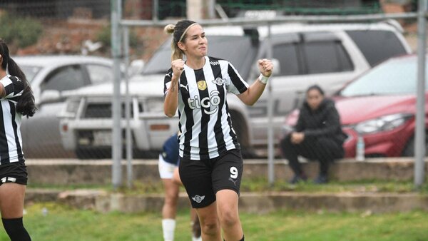 Libertad golea y toma la cima del Anual