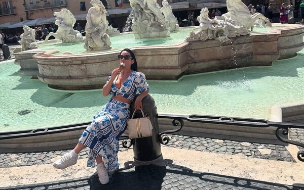 Popular / ¡Apénami! ¡Pame Rodríguez se pasea por Italia!