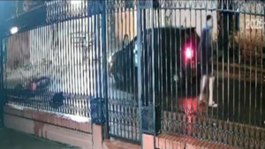 Video: Robo de moto, persecución y detención de mujer con arresto domiciliario