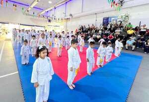 Torneo Interno de Karate en Nihon Gakko - Polideportivo - ABC Color