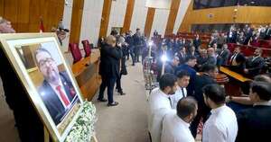 La Nación / Congreso rinde homenaje al diputado Rodríguez