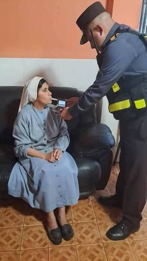 Triple choque en San José de los Arroyos deja una religiosa herida