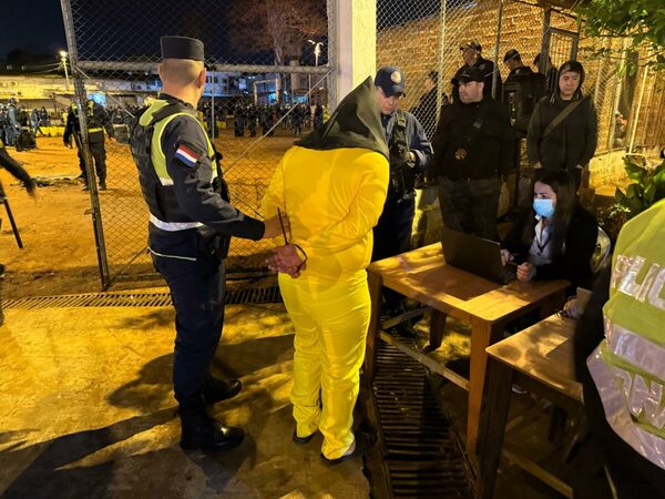 Más de 500 reos del Penal de CDE a Minga Guazú - Portal Digital Cáritas Universidad Católica