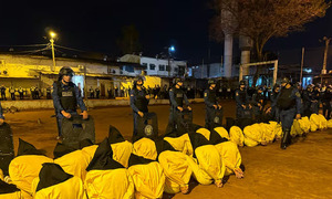 Operativo Umbral: reclusos de CDE son trasladados a la cárcel de máxima seguridad de Minga Guazú - OviedoPress