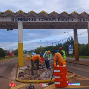 Coronel Bogado: Avanza la demolición del antiguo puesto de peaje sobre Ruta PY01 - «TVS DIGITAL»