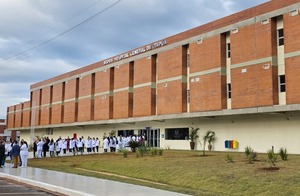 Pugna política sacude dirección del Gran Hospital del Sur