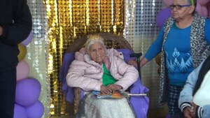 Doña Transita Cáceres vda. de Cardozo celebró sus 101 años rodeada de su familia en Arroyo Porã