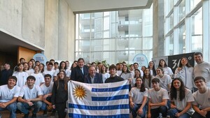 Uruguay envía a Asunción una delegación liderada por mujeres