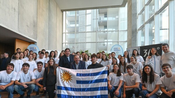 Uruguay envía a Asunción una delegación liderada por mujeres