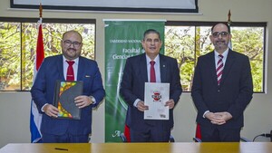 Histórica alianza entre UMAX y FCE-UNA permitirá transformar la educación superior nacional