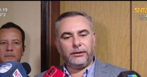 Investigan posible caso de nepotismo en el Senado - SNT