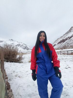 Popular / Lizi Aranda quedó maravillada en Bariloche: "Me encantó la nieve, más que estar en la playa"