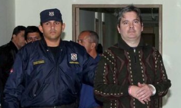 Corte dispone internar en el siquiátrico al hombre que mató a sus padres y los enterró en su patio - OviedoPress