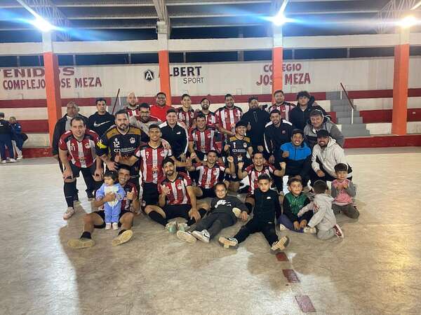Fútbol de salón: A cuartos de final - Polideportivo - ABC Color