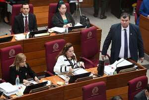 Cartismo avala posible planillerismo de neposobrinos y salva a senadora - Política - ABC Color