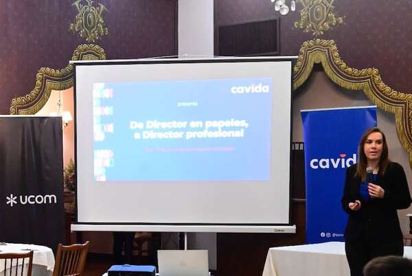 Ucom y Cavida lanzaron curso para alta dirección - Empresariales - ABC Color