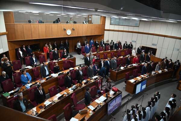 Senado rechaza usar Hambre Cero para transporte escolar - Política - ABC Color