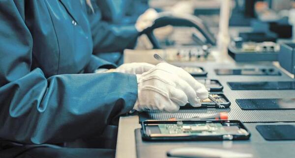 Estados Unidos impondrá aranceles del 100% a las importaciones de semiconductores