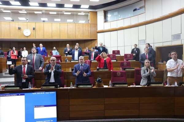 Senadores aprueban millonaria pensión para los tres últimos héroes del Chaco