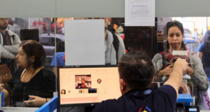 ASU2025: Migraciones activa protocolo especial para agilizar ingreso de delegaciones